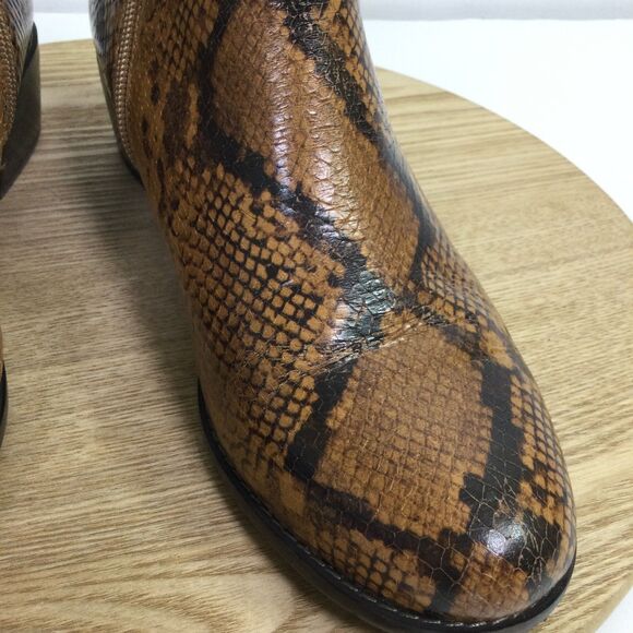 Vionic Womens Clara Boots Snake Embossed Leather Bootie Casual Brown Size 8 - Picture 7 of 13